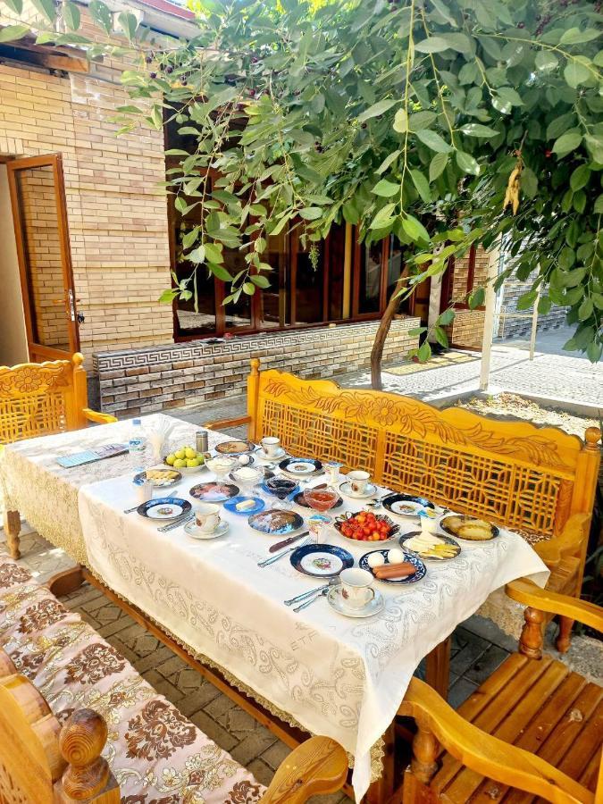 Colibri Traditional Hostel Самарканд Екстер'єр фото